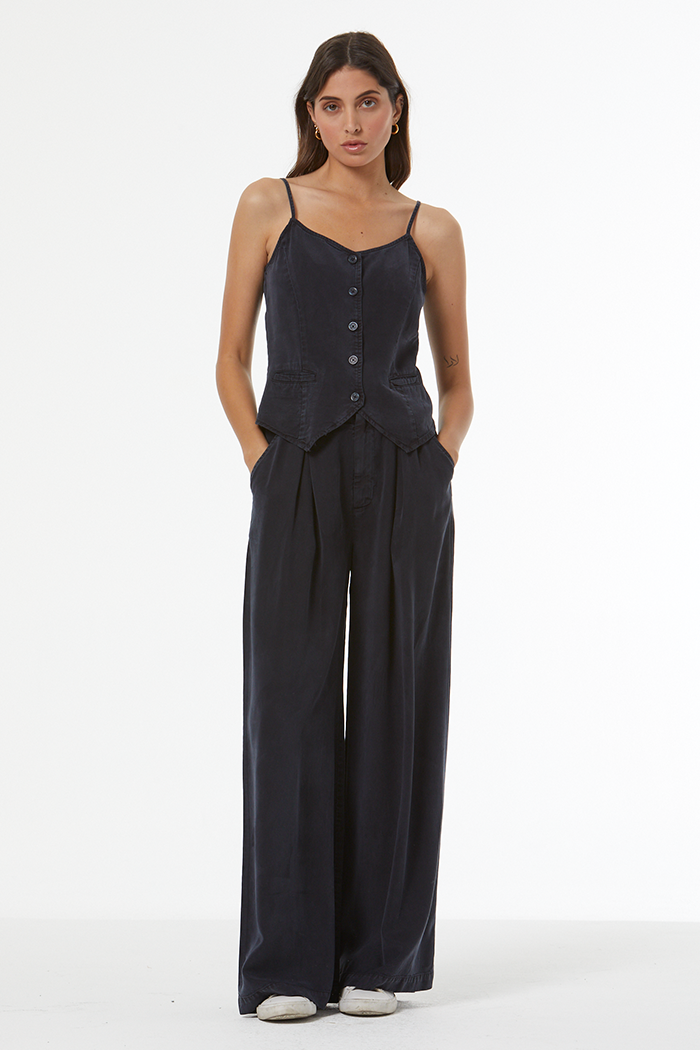 Dayton Pleated Trouser // Midnight Pigment