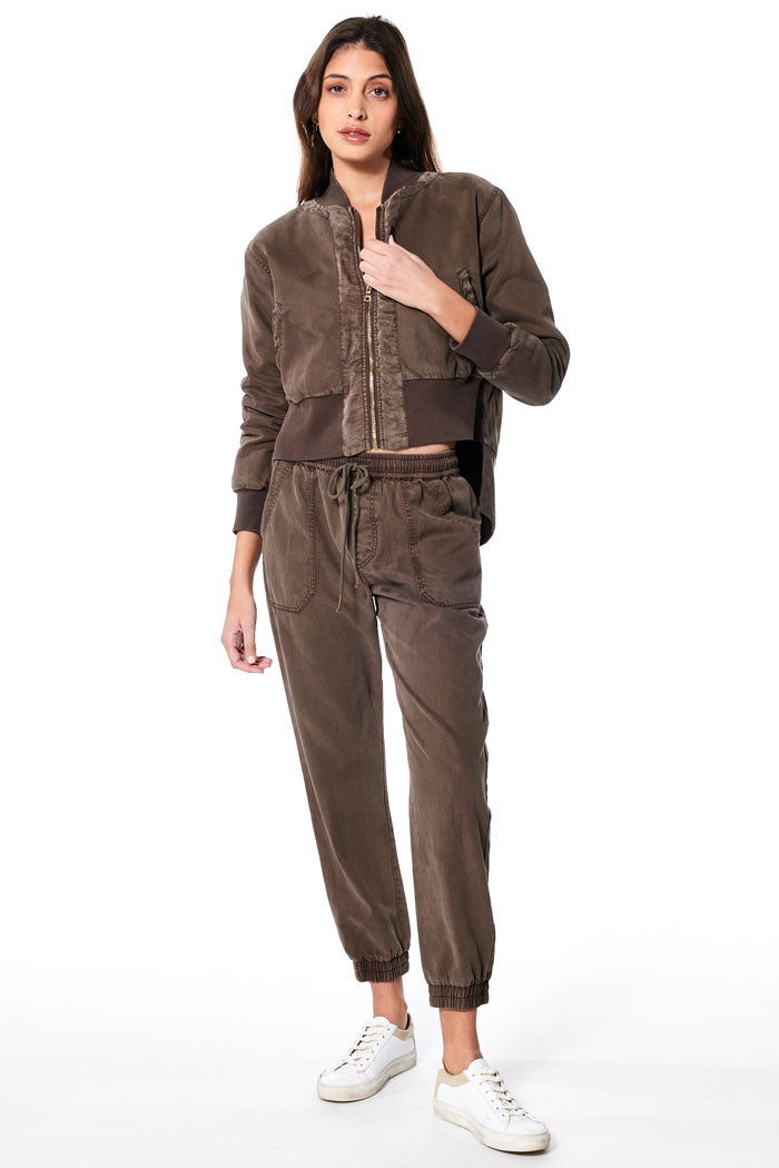 Colton Bomber // Fir Green Pigment