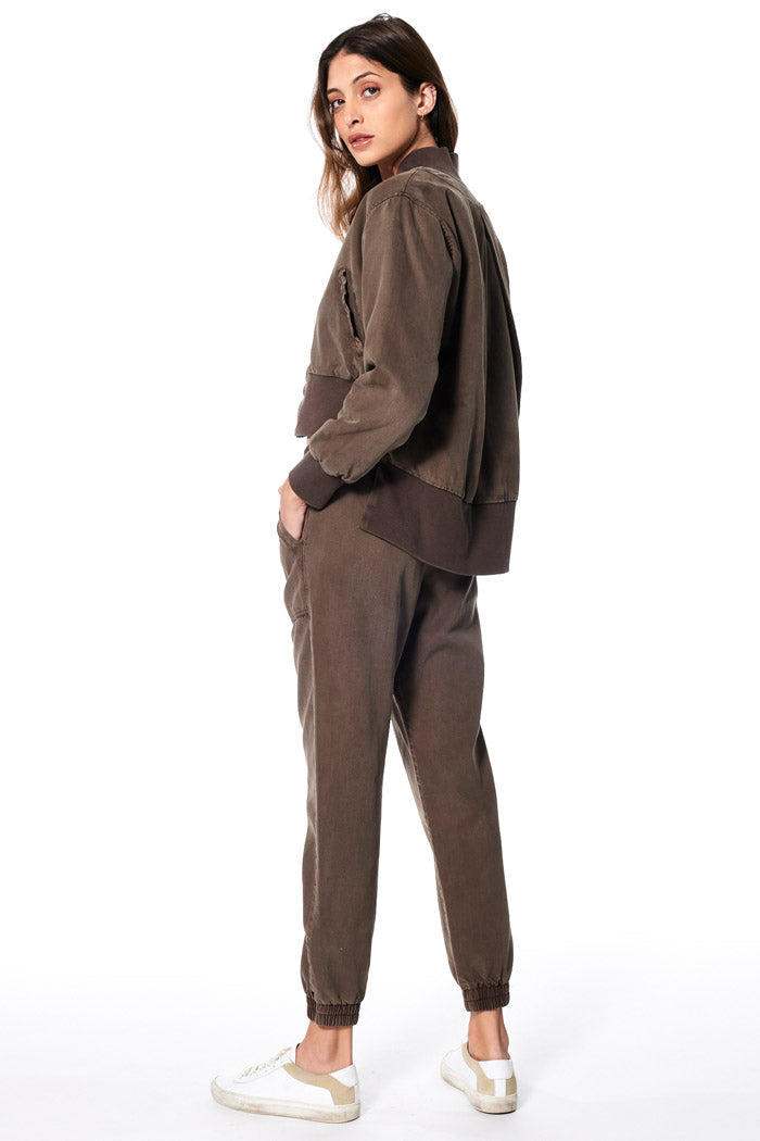 Colton Bomber // Fir Green Pigment