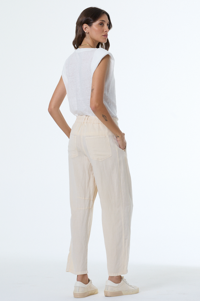 Barrlet Barrel Linen Pant // Chalk
