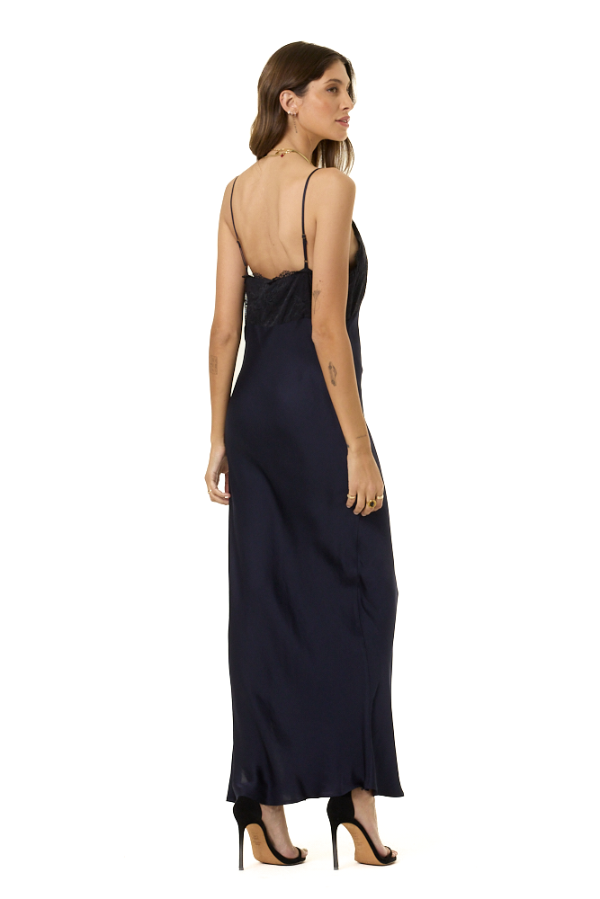 fall slip dress Women's Lacci in Midnight by YFB Are you Ready to The Lacci Slip Dress Size:US 7 tight-fitted