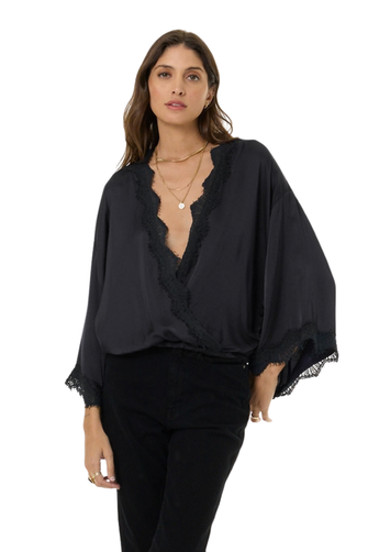 Tia Lace Top // Black