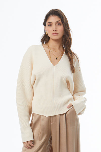 Stephen V-Neck Sweater // Vanilla