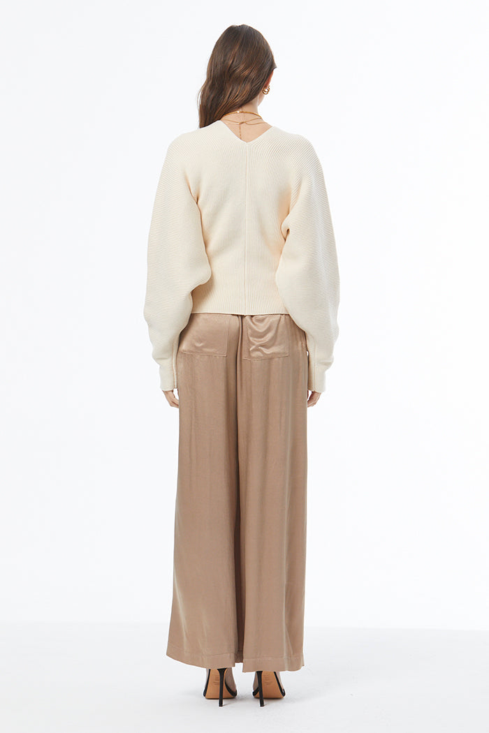 Stephen V-Neck Sweater // Vanilla