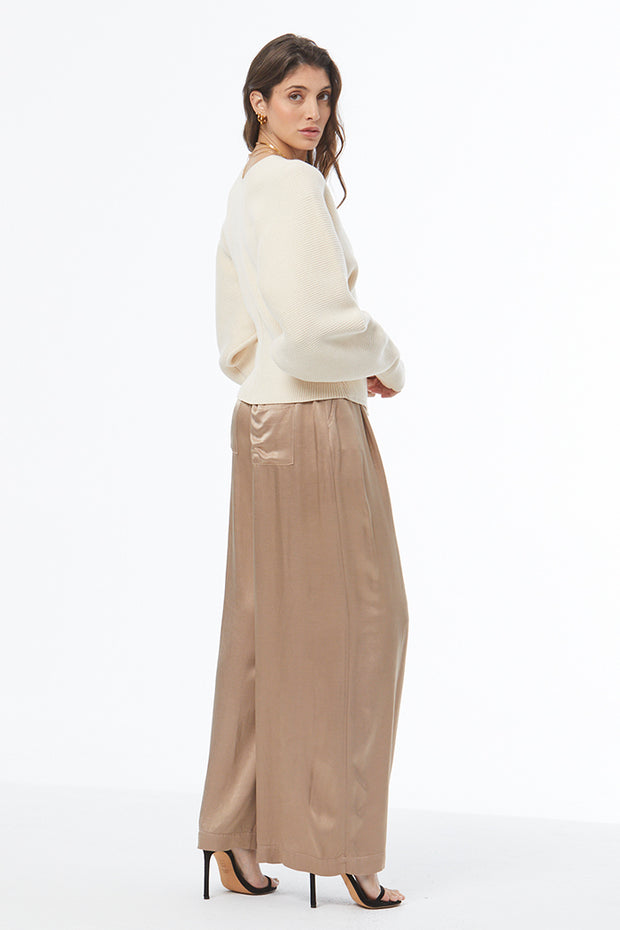 Stephen V-Neck Sweater // Vanilla