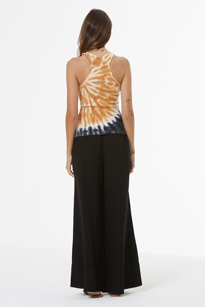 Iggy Tank // Sunbaked Spiral Wash