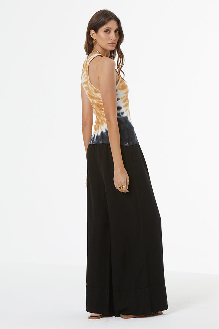 Iggy Tank // Sunbaked Spiral Wash