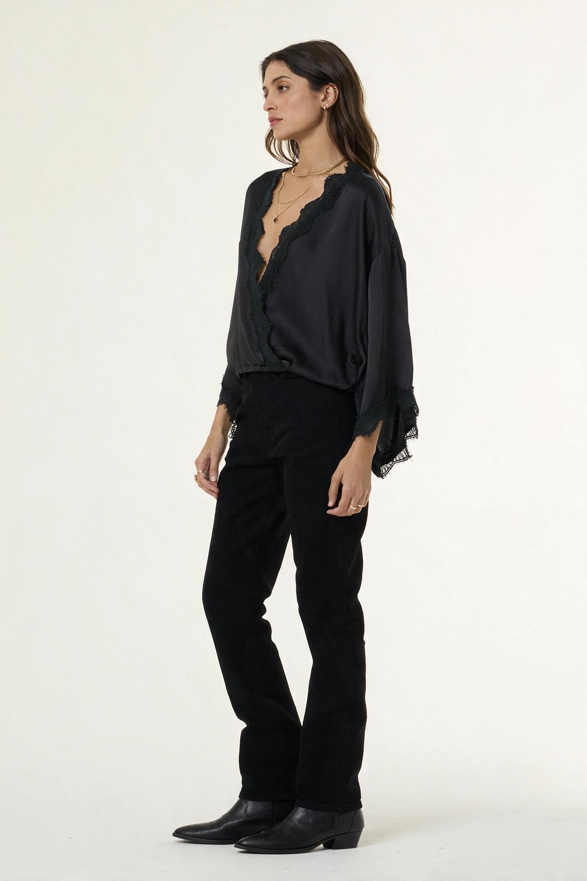 Tia Lace Top // Black